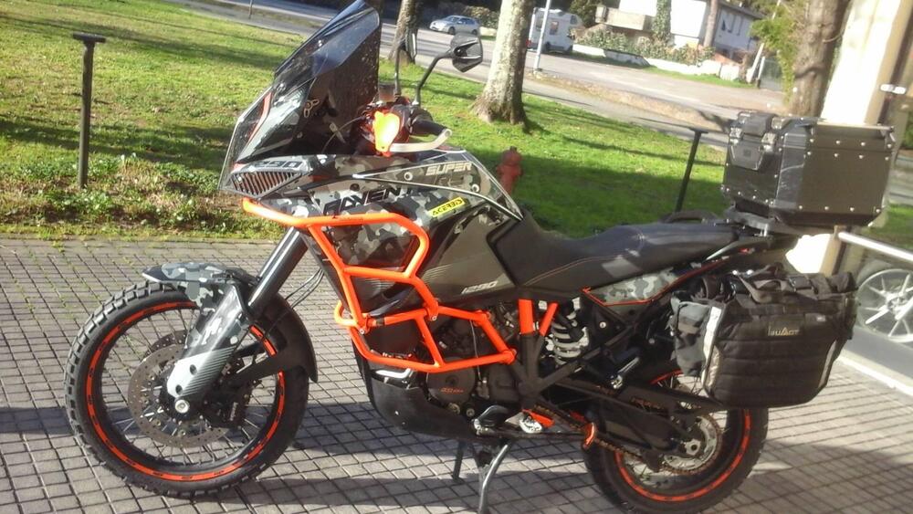 KTM 1290 Super Adventure R (2021) (3)