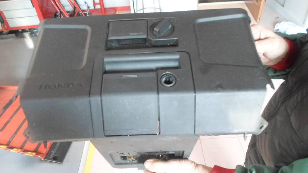 SERRATURA BAULE 58L AFRICA TWIN 1100 Honda