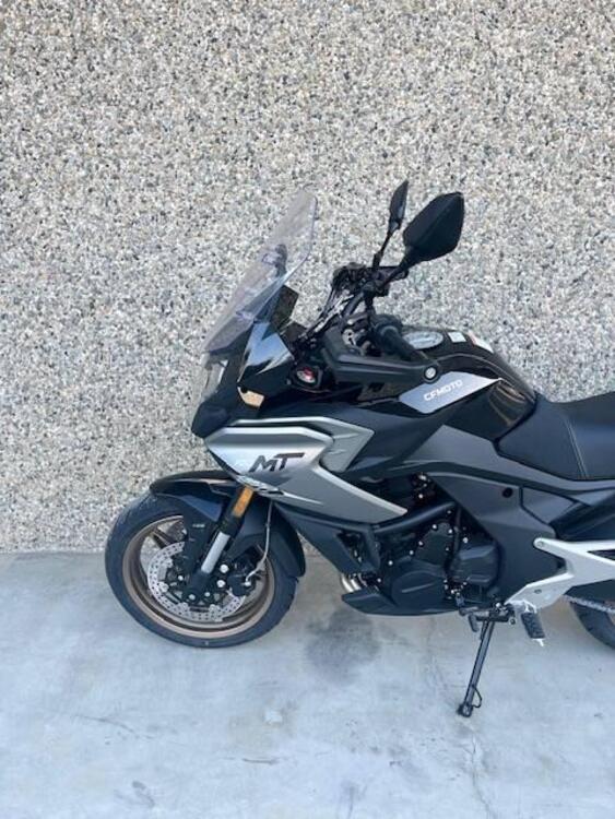 CFMOTO 700MT (2024 - 25) (3)