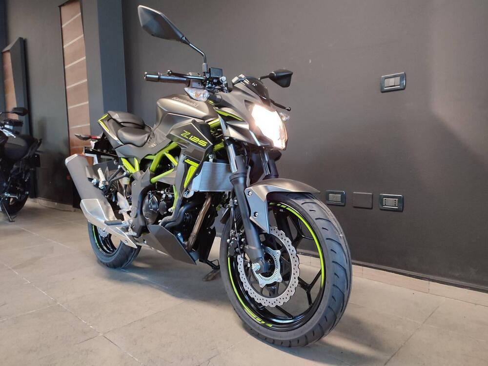 Kawasaki Z 125 (2021 - 25) (5)