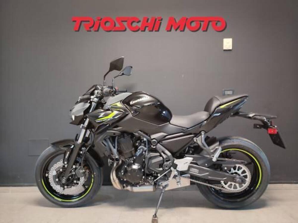 Kawasaki Z 650 (2021 - 24) (2)