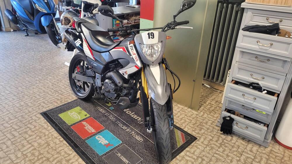 Keeway Motor TX 125 Motard (2017 - 20) (2)