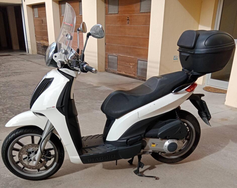 Piaggio Carnaby Cruiser 300 (2008 - 13)