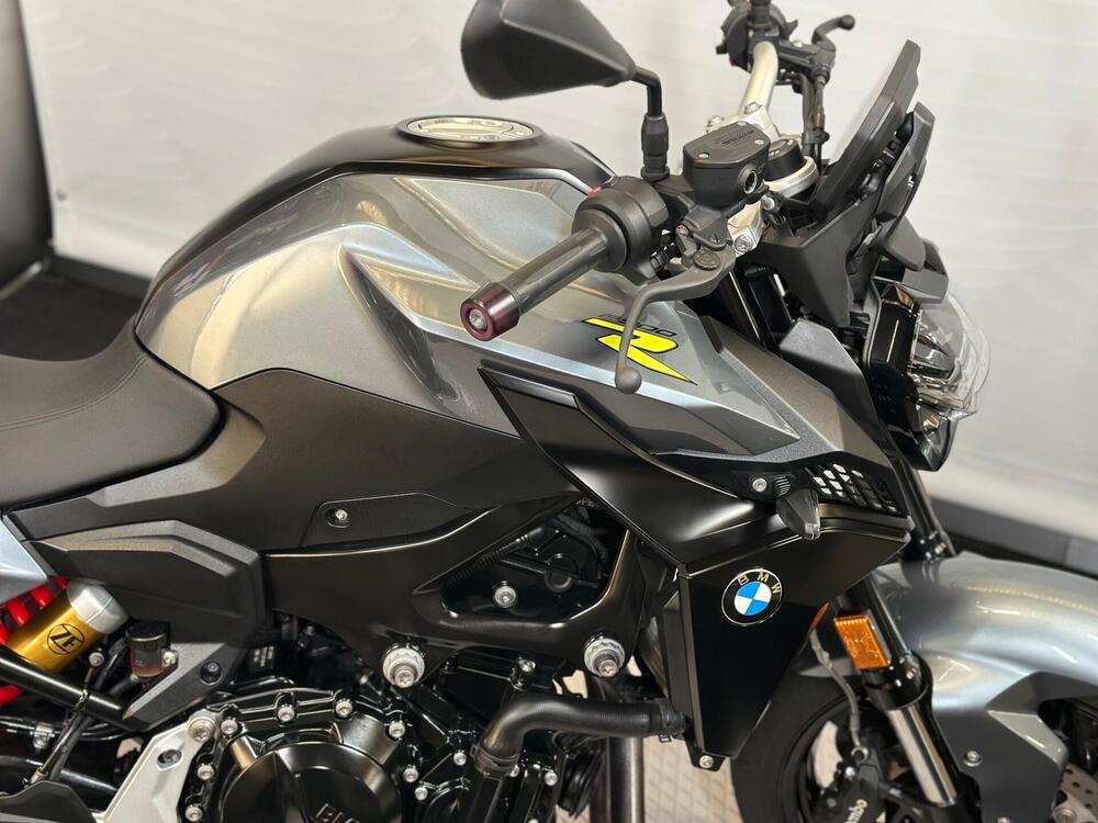 Bmw F 900 R (2021 - 24) (3)