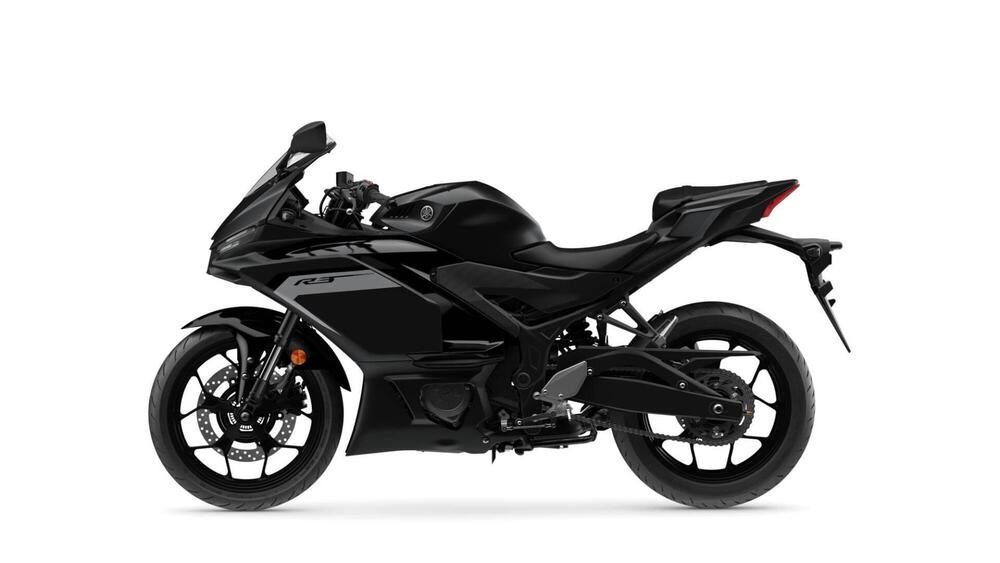 Yamaha YZF R3 (2025) (3)