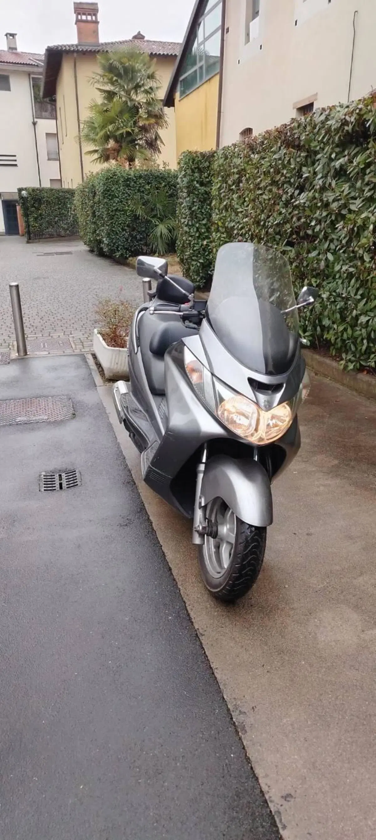 Suzuki Burgman AN 400 (2006 - 07) (3)