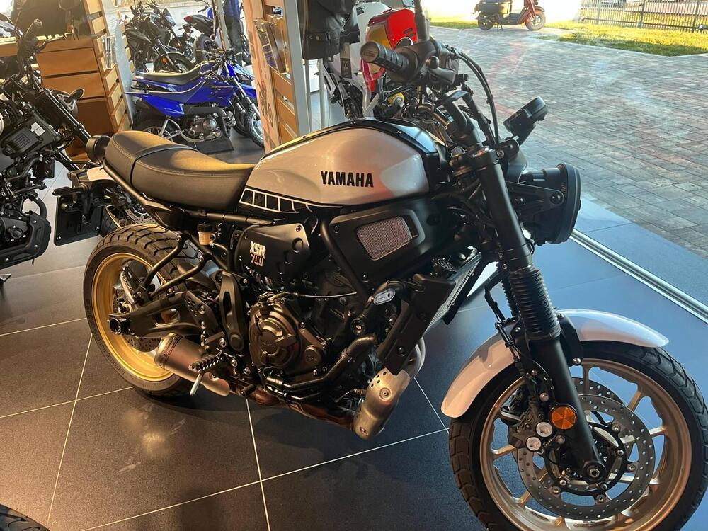 Yamaha XSR 700 Legacy (2023 - 25)