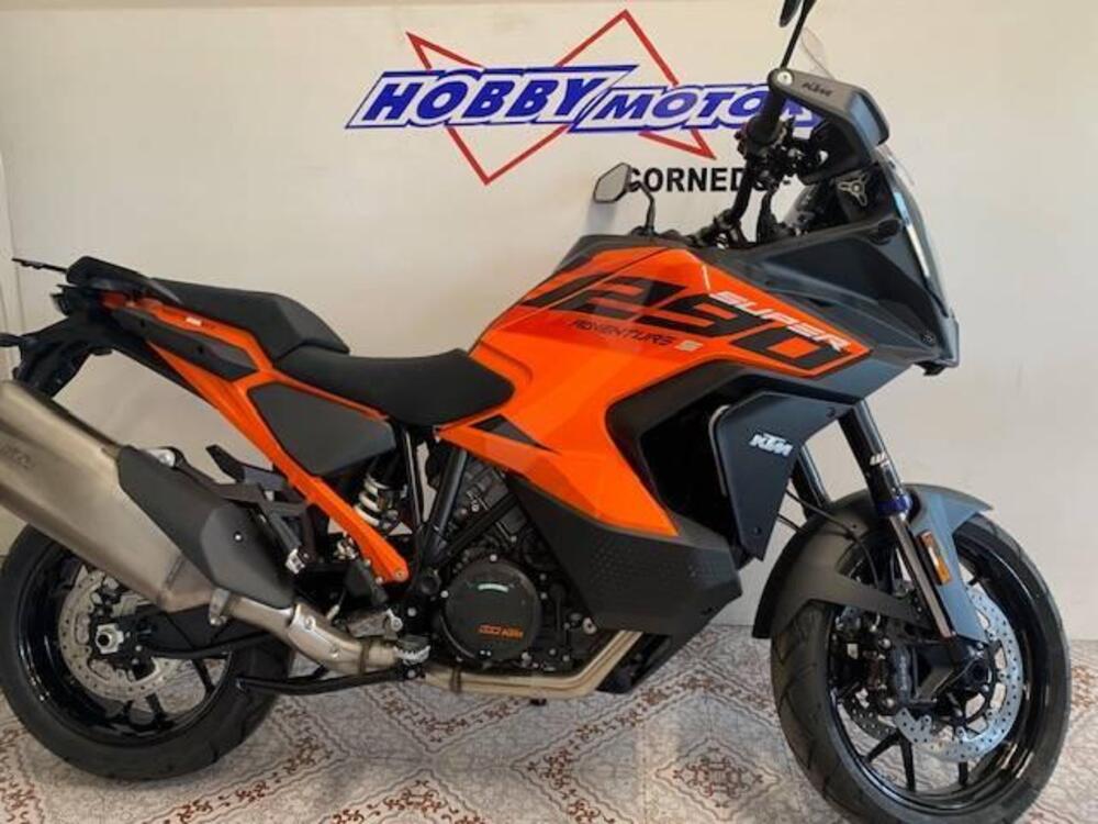 KTM 1290 Super Adventure S (2022 - 24) (2)