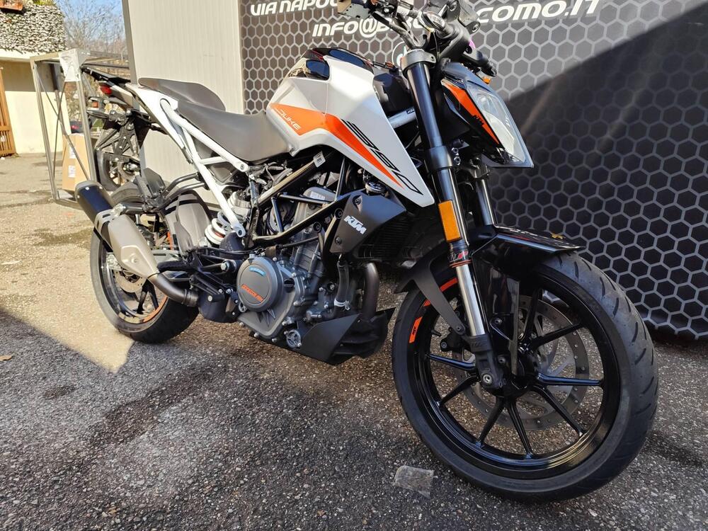 KTM 390 Duke (2021 - 23) (4)