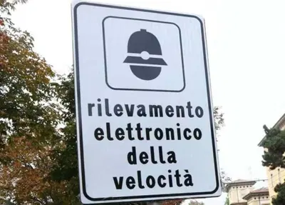 Autovelox, a Roma si abbassano i limiti di velocit&agrave; sulla Laurentina: &egrave; pioggia di multe