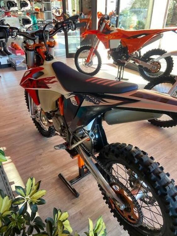 KTM 250 EXC TPI Six Days (2023) (5)