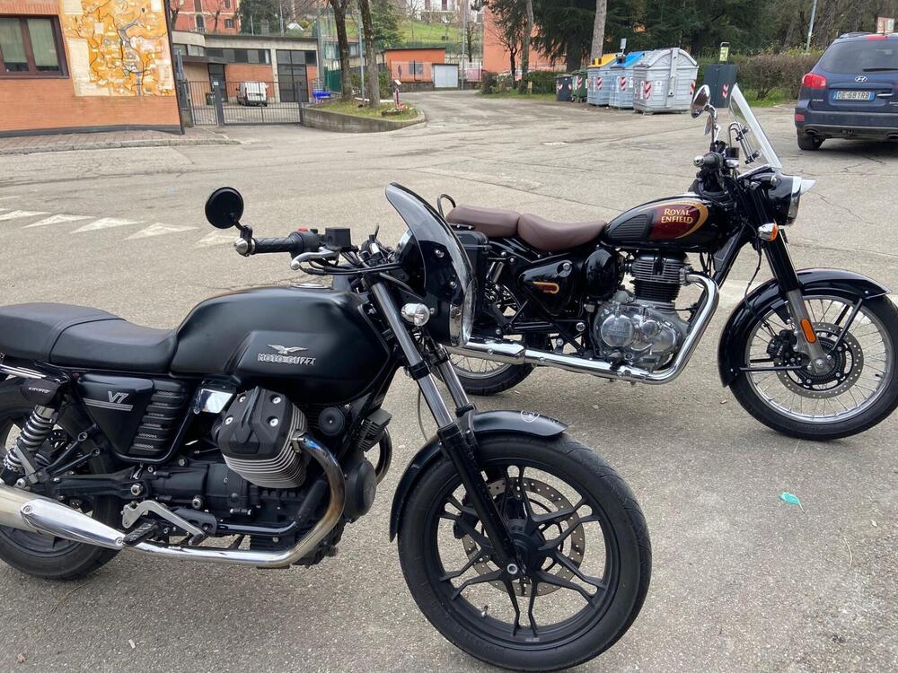 Moto Guzzi V7 Stone (2012 - 15) (4)