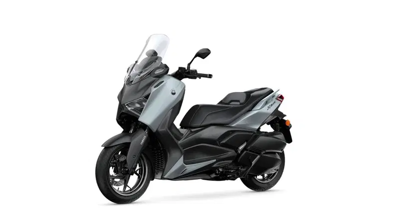 Yamaha X-Max 300 Tech Max (2025 - 26) (4)
