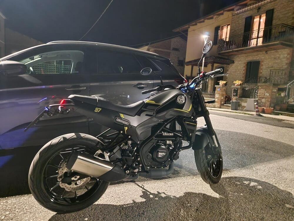 Benelli Leoncino 250 (2021 - 25) (2)