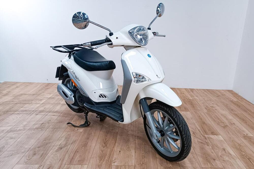 Piaggio Liberty 125 Delivery Cbs (2019 - 20) (2)