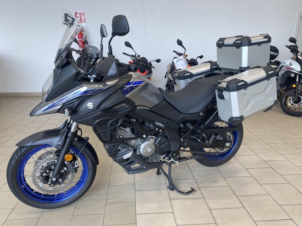 Suzuki V-Strom 650 (2021 - 25) (2)