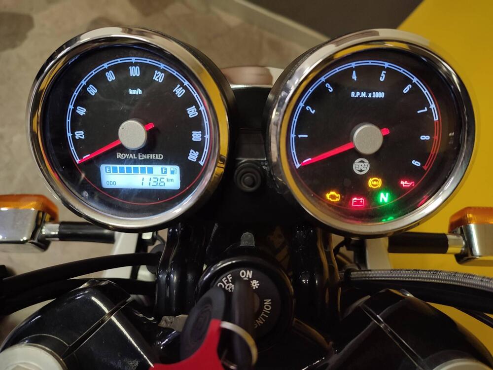 Royal Enfield Interceptor 650 (2021 - 25) (5)