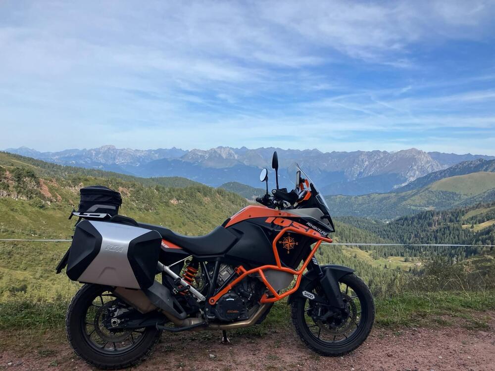 KTM 1050 Adventure (2015 - 16) (2)