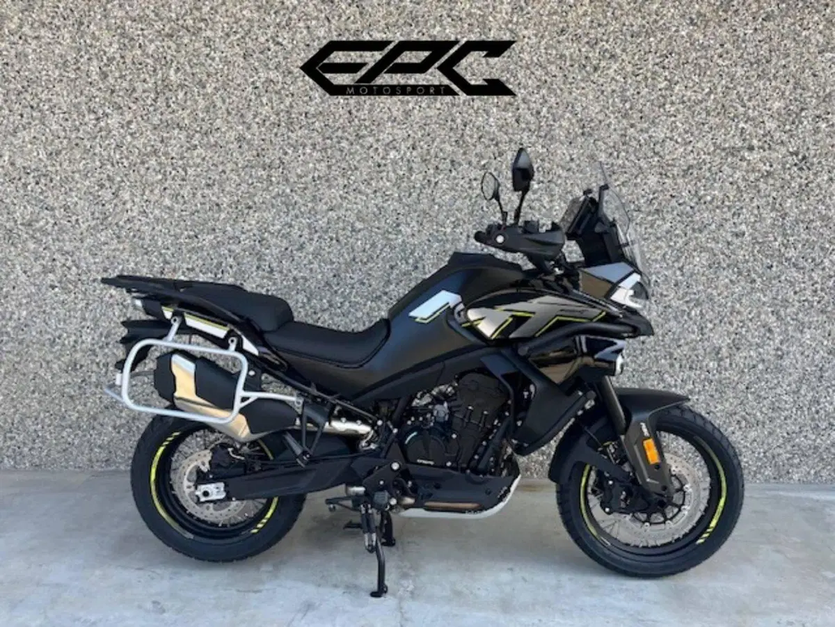 CFMOTO 800MT Explore (2023 - 26)