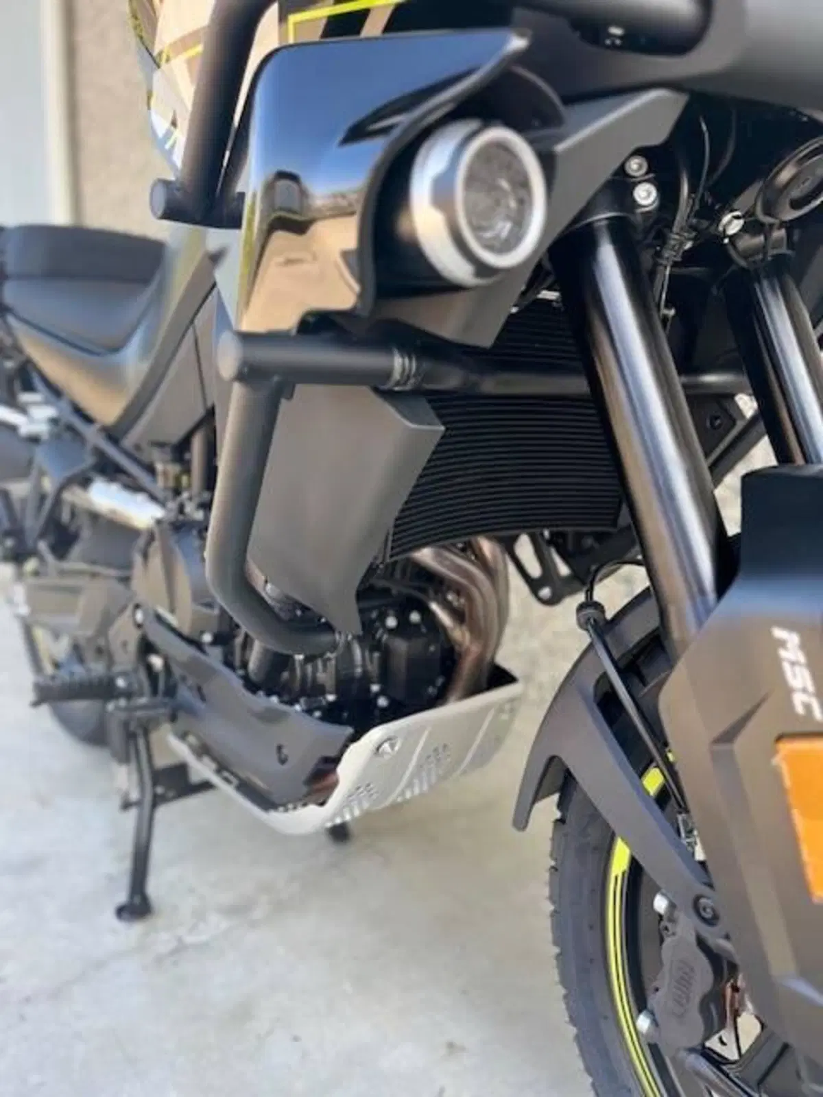 CFMOTO 800MT Explore (2023 - 26) (17)