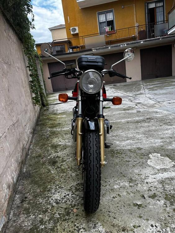 Honda CB 400 N (4)