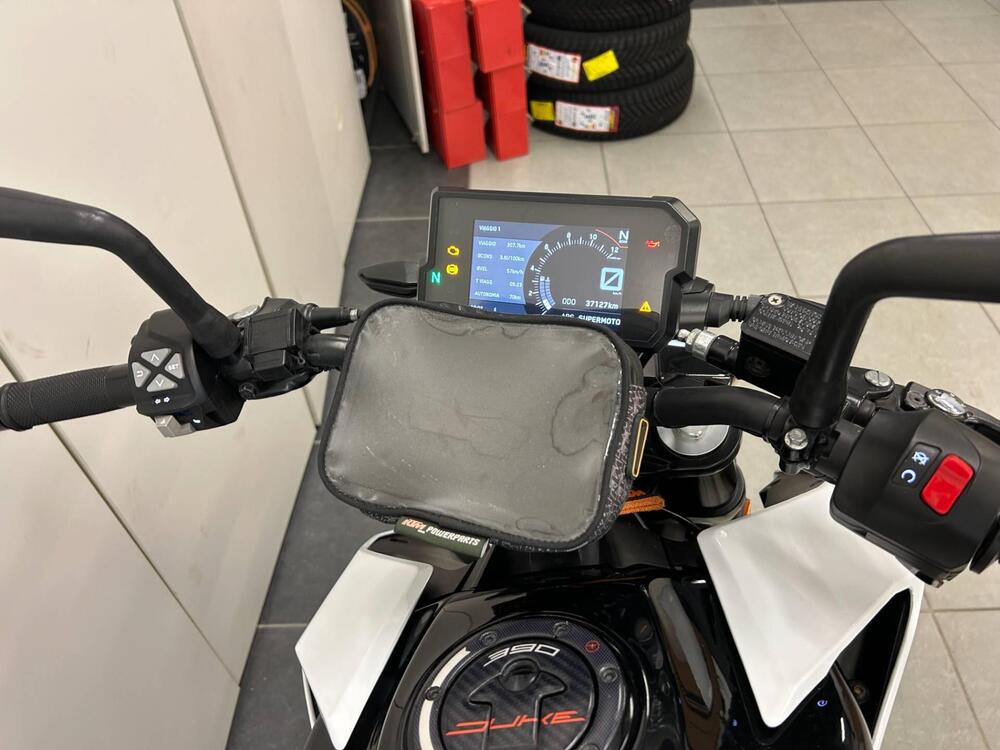 KTM 390 Duke (2021 - 23) (4)