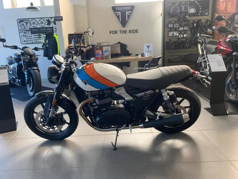 Triumph Speed Twin 900 (2025 - 26) (3)