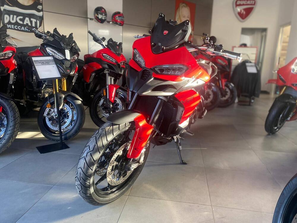 Ducati Multistrada V2 (2025) (2)