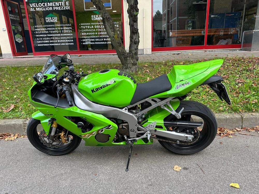 Kawasaki Ninja 636 ZX-6R (2002 - 03) (3)