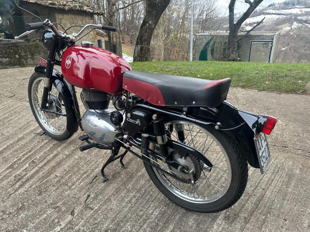 Gilera 175 Sport (2)