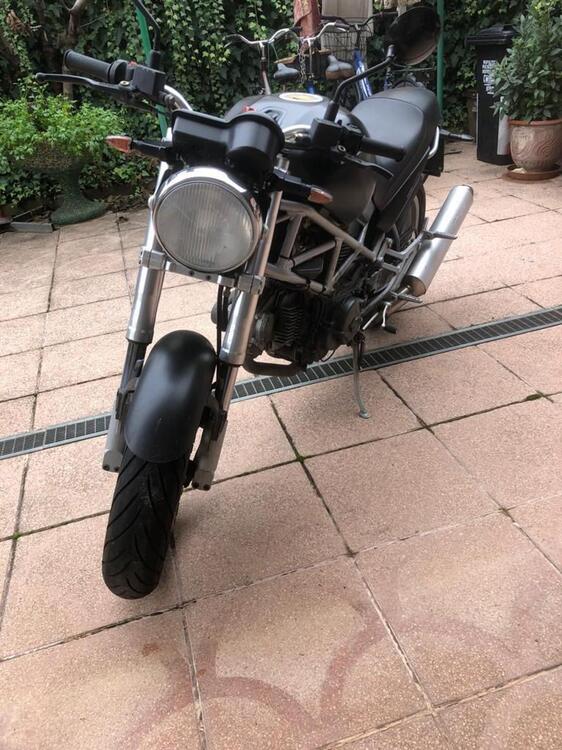 Ducati Monster 600 Dark (2002) (2)