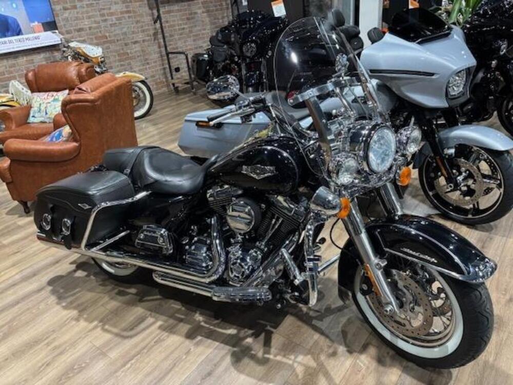 Harley-Davidson 1690 Road King (2013 - 16) - FLHR