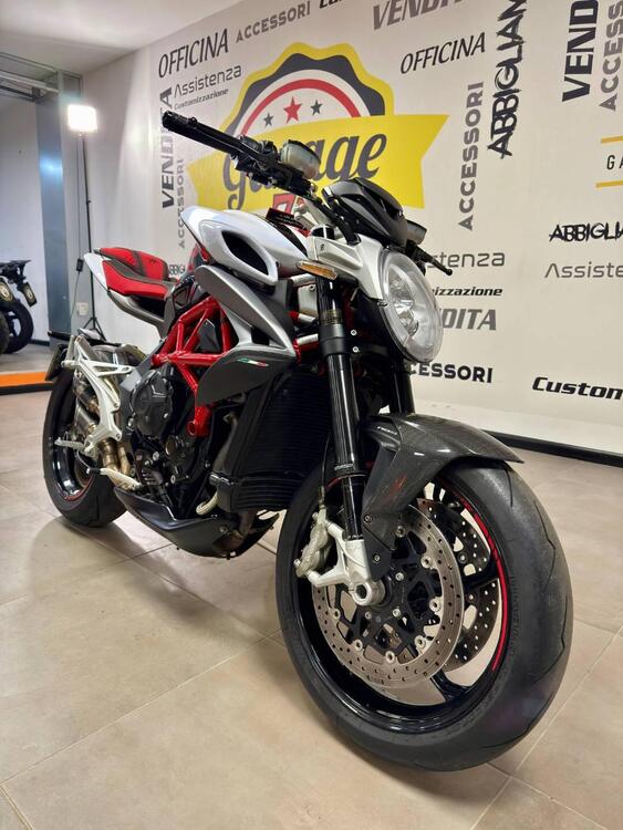 MV Agusta Brutale 800 RR (2017 - 20) (2)