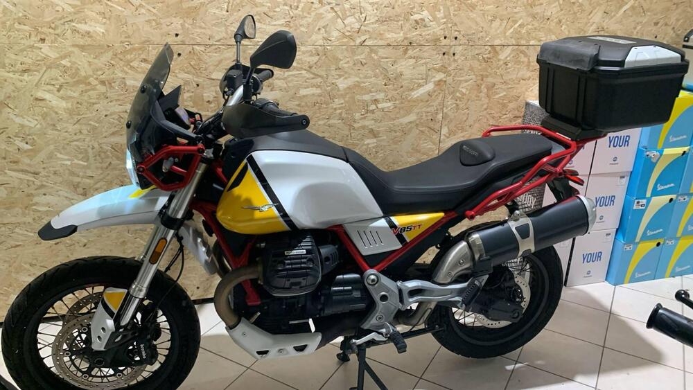 Moto Guzzi V85 TT (2019 - 20) (2)