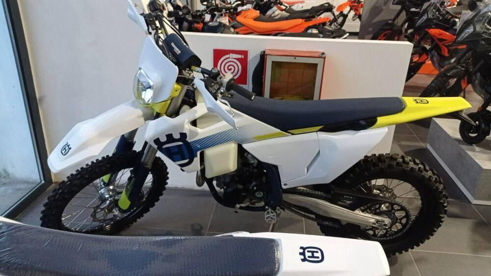 Husqvarna FE 250 (2024)