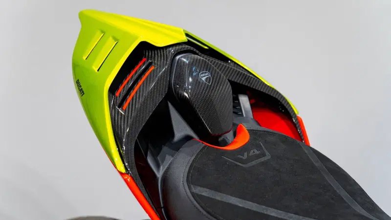 Ducati Streetfighter V4 Lamborghini (2023 - 24) (13)