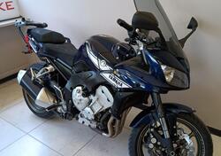 Yamaha FZ1 Fazer (2006 - 16) usata