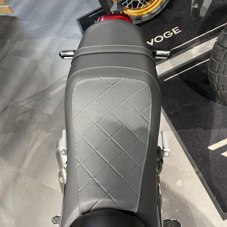 Voge Trofeo 300ACX Scrambler (2021 - 25) (3)