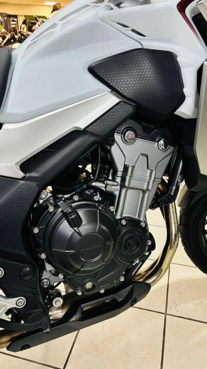 Honda CB 500 X (2022 - 23) (4)