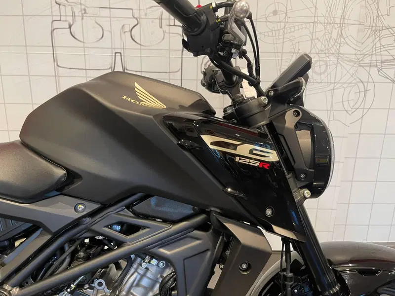 Honda CB 125 R (2024 - 26) (2)