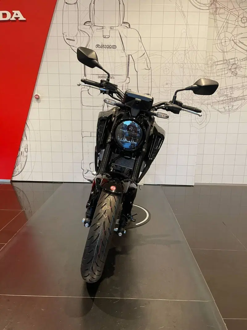 Honda CB 125 R (2024 - 26) (4)