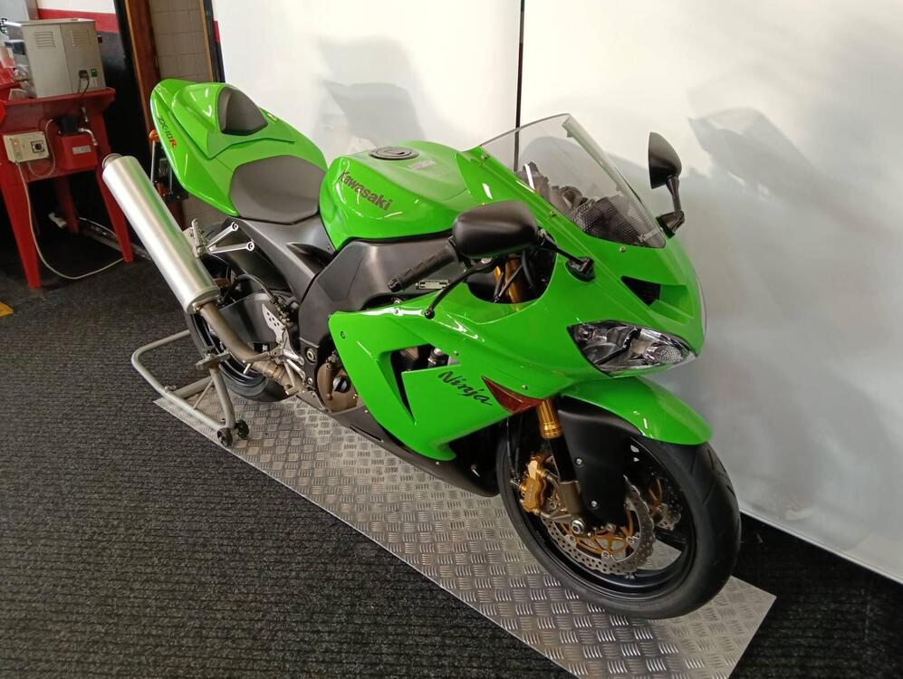 Kawasaki Ninja 1000 ZX-10R (2004 - 05) (3)