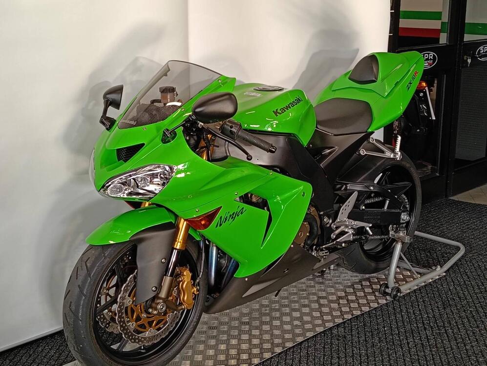 Kawasaki Ninja 1000 ZX-10R (2004 - 05) (4)