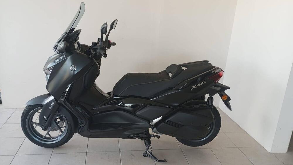 Yamaha X-Max 125 Tech Max (2021 - 24) (2)