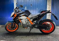 KTM 890 Duke R (2022 - 23) usata