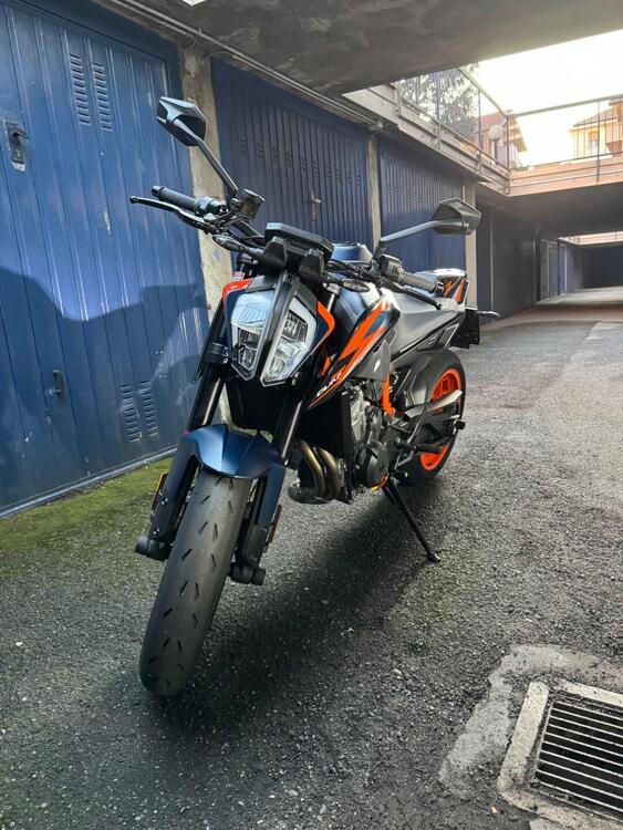 KTM 890 Duke R (2022 - 23) (2)