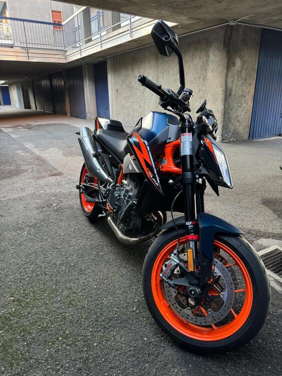 KTM 890 Duke R (2022 - 23) (4)