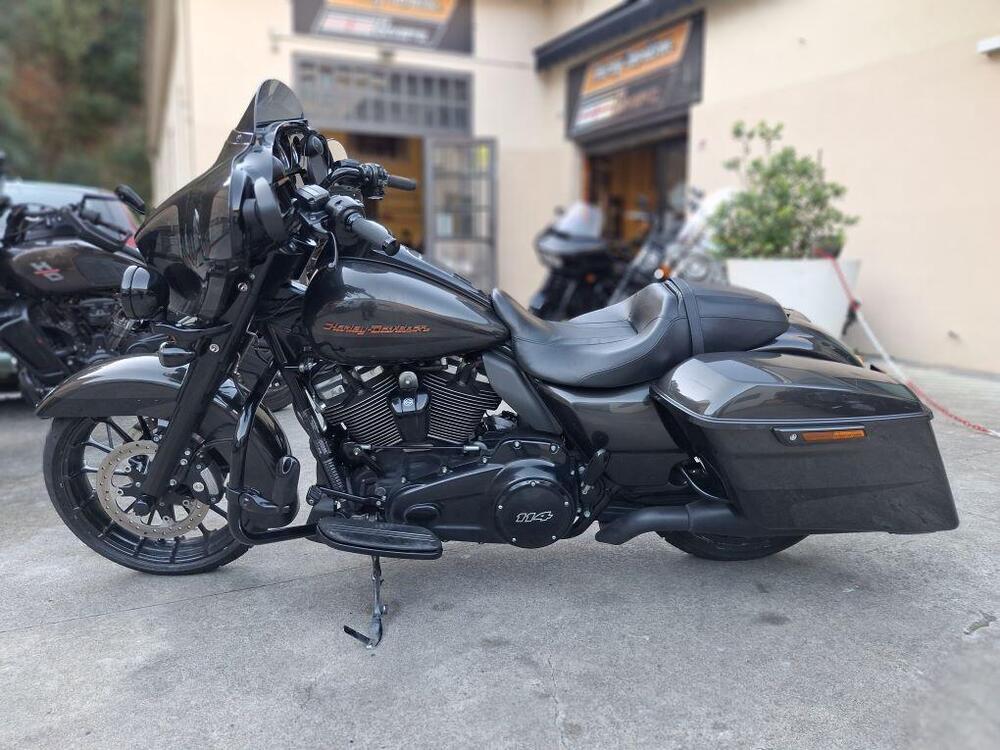 Harley-Davidson 114 Street Glide Special (2019 - 20) - FLHXS (2)