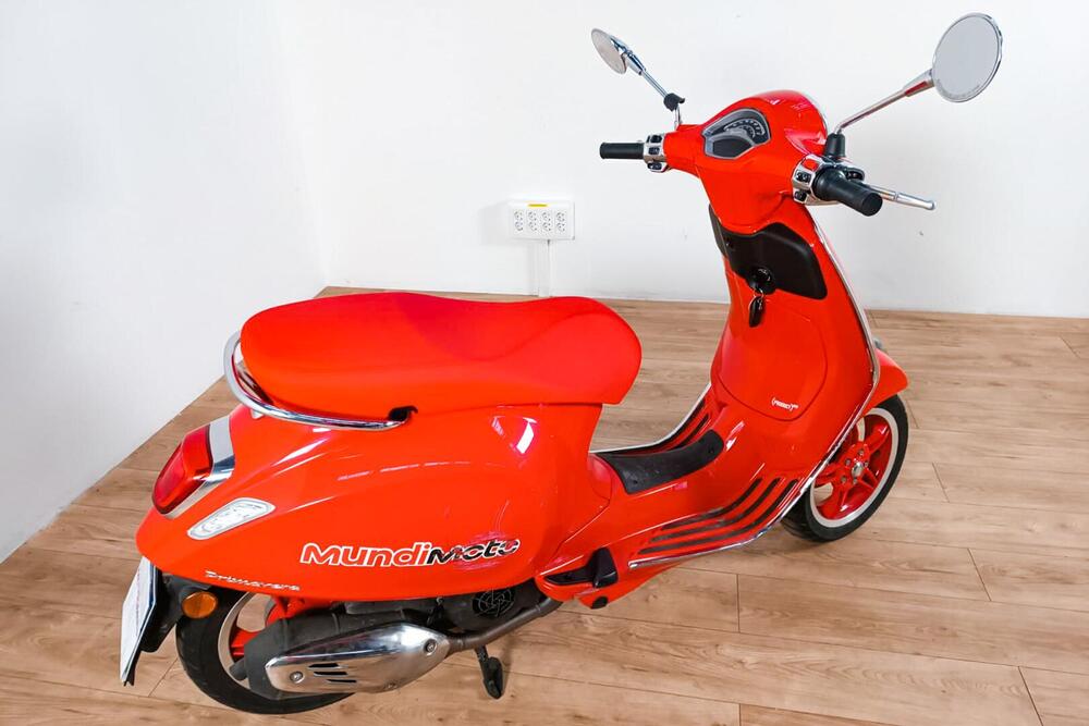 Vespa Primavera 125 RED (2021 - 24) (5)