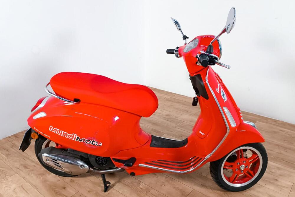 Vespa Primavera 125 RED (2021 - 24)